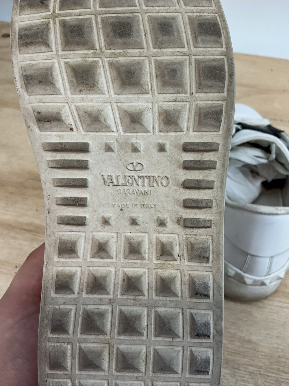 Valentino White Sneakers with Black Center Panel and Stud Details Size 38 - Picture 5 of 6